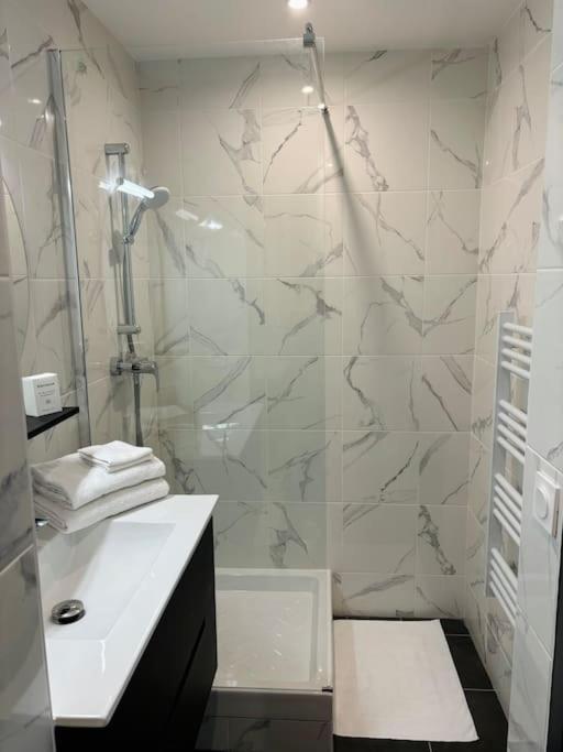 L'Olivier - Calme, Chaleureux, Proche Transports Appartement Lyon Buitenkant foto